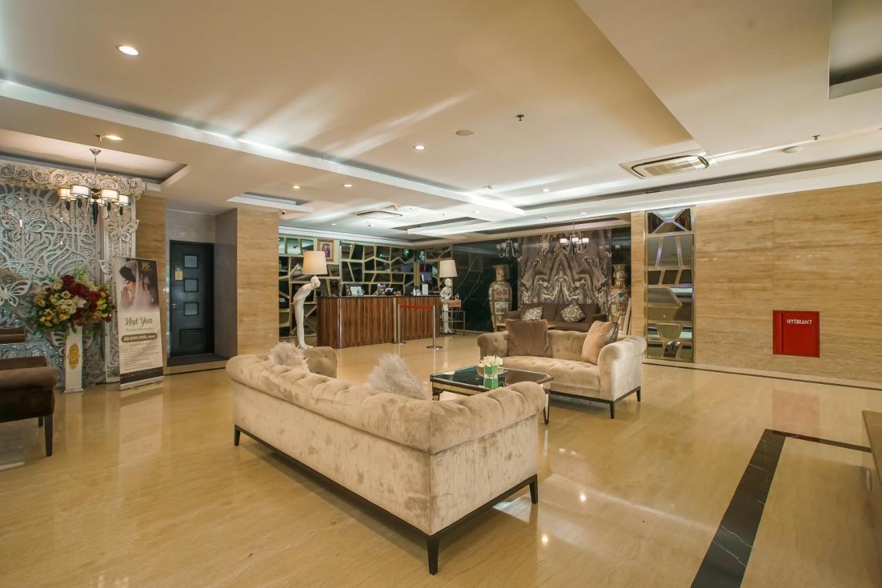 Royal Regantris Cendana Otel Surabaya Dış mekan fotoğraf