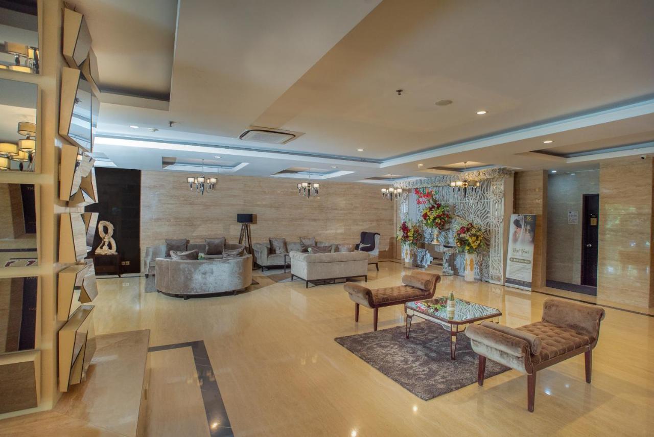 Royal Regantris Cendana Otel Surabaya Dış mekan fotoğraf